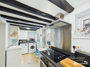 Kitchen- click for photo gallery